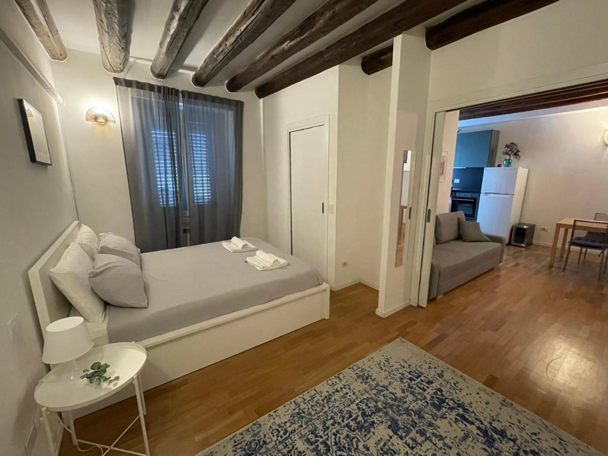 Apartment Tortona, 12 - Tra Fashion E Design *